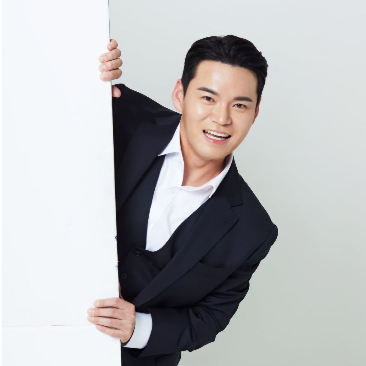 Latest photo of Lee Jung