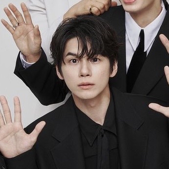 Behind-the-scenes cut of Ong Seongwu