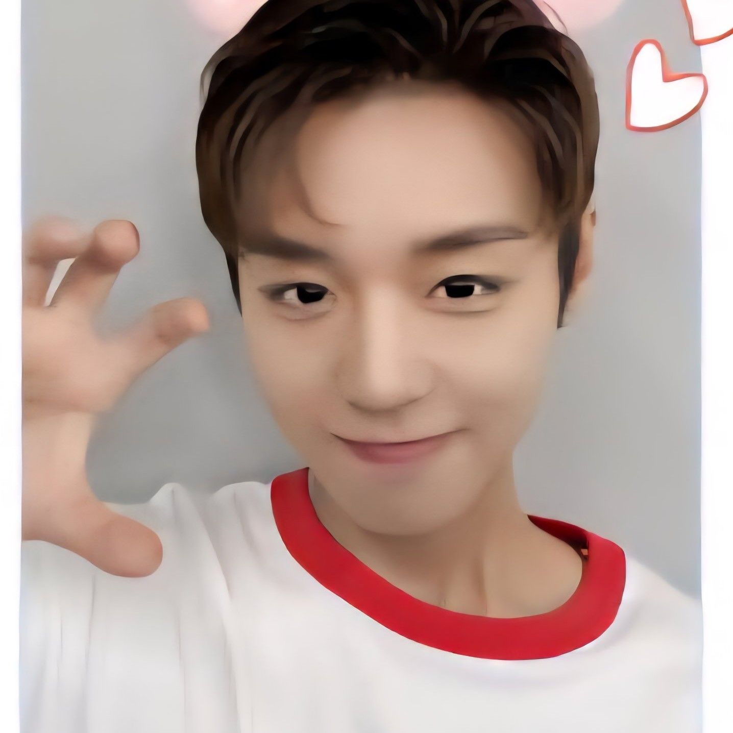 Recent activity shot of Park Jihoon