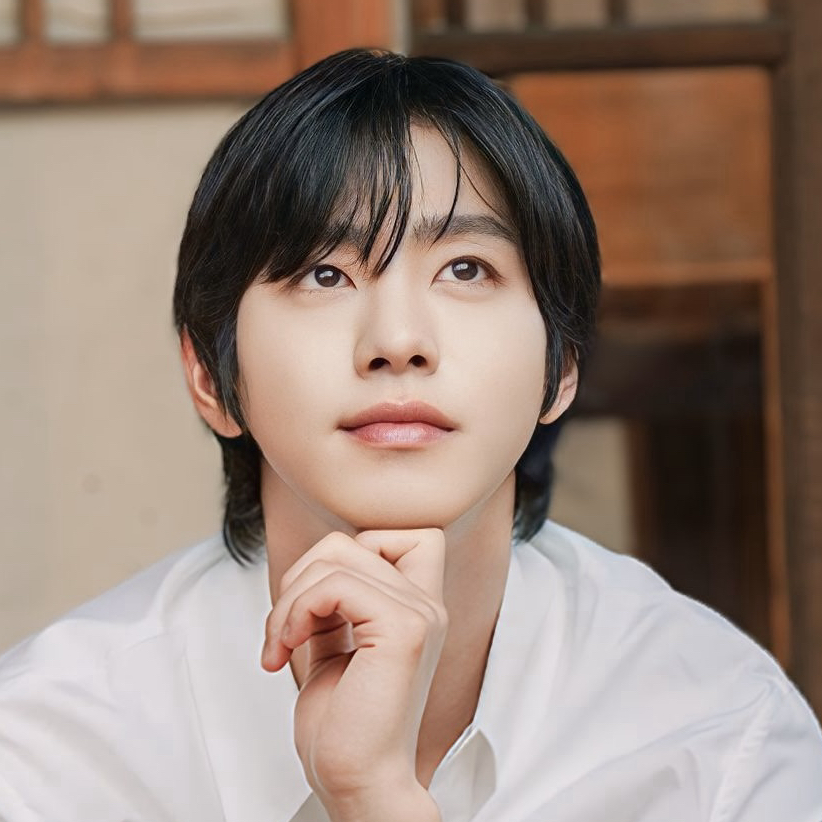 Behind-the-scenes cut of Ahn Hyoseop