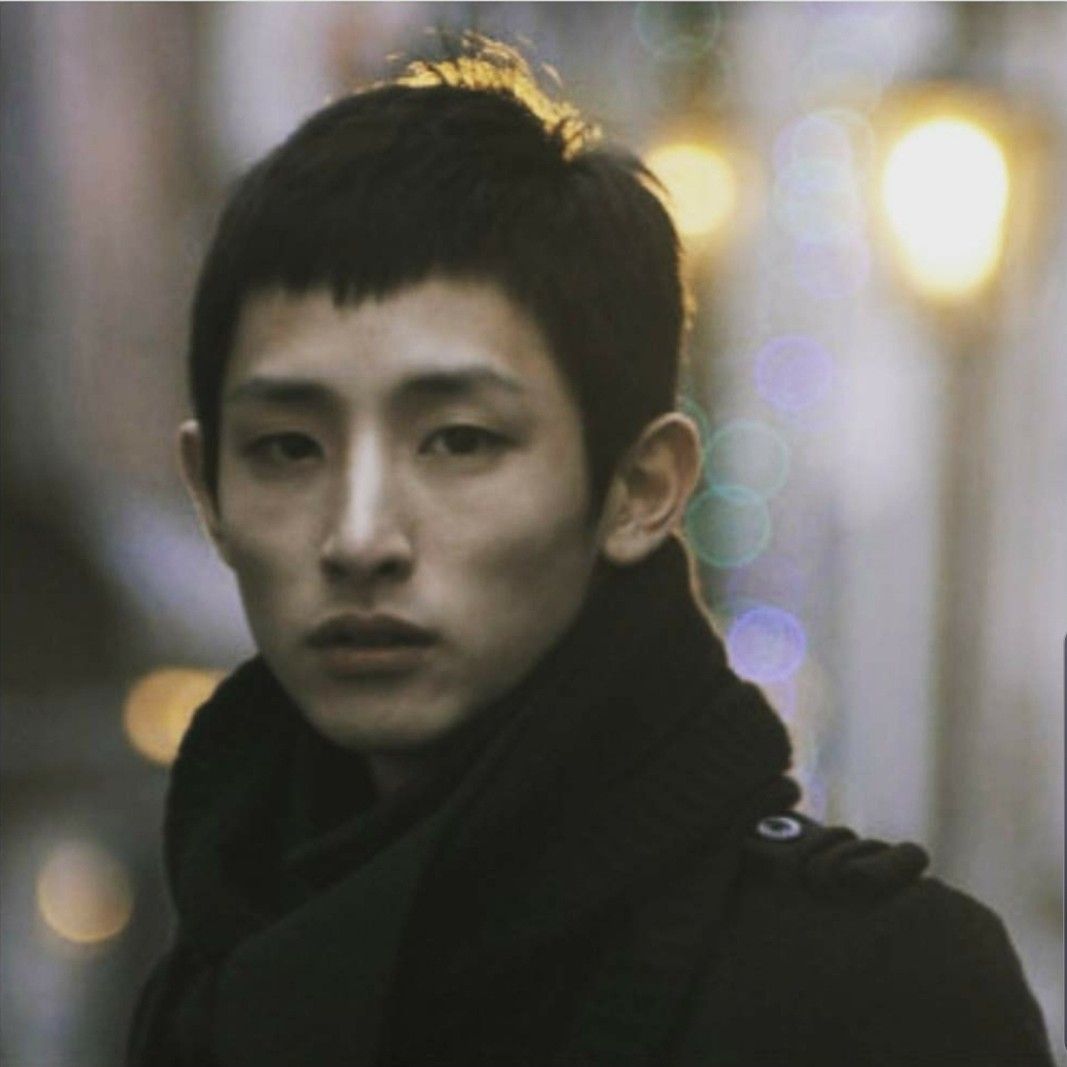 Behind-the-scenes cut of Lee Soohyuk