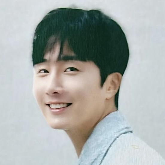 Recent activity shot of Jung Ilwoo