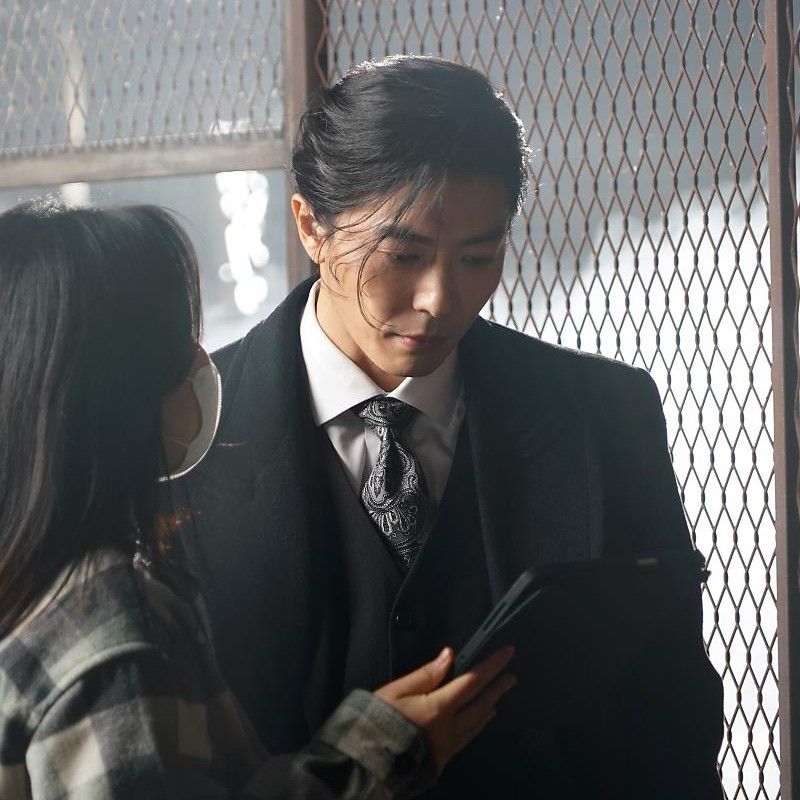 金材昱的最新照片