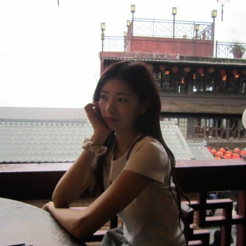 A moment captured by a fan of Jung Somin