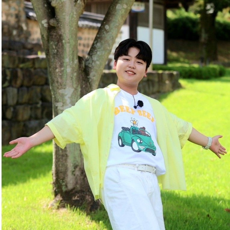 A moment captured by a fan of Park Sungon