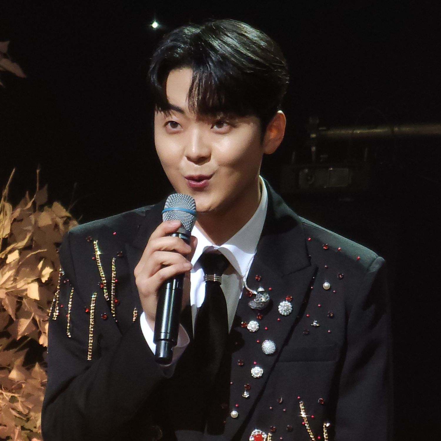 A moment captured by a fan of Park Minsu