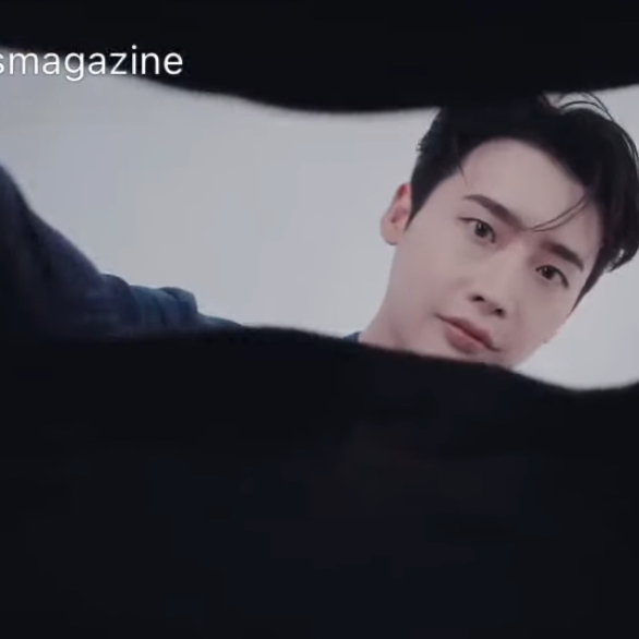 Latest photo of Lee Jongsuk