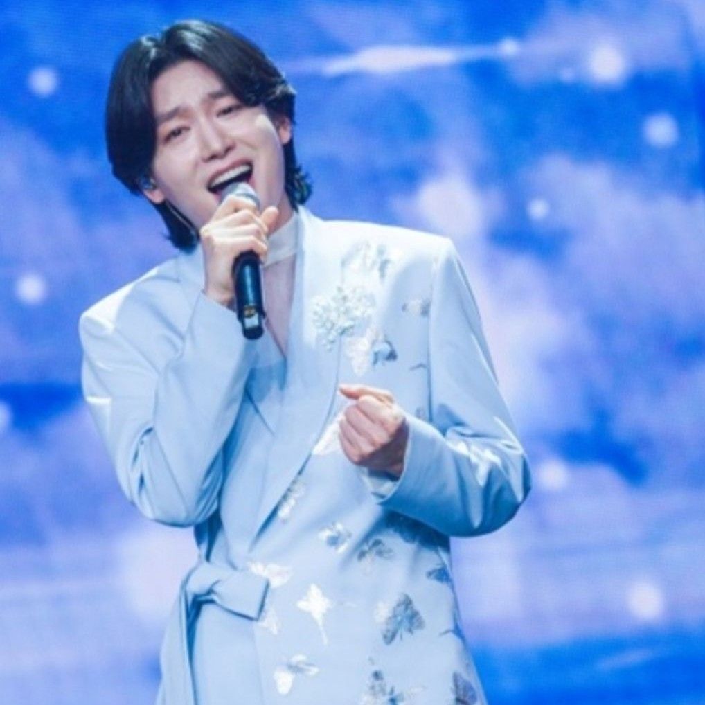 Behind-the-scenes cut of Kim Yongbin