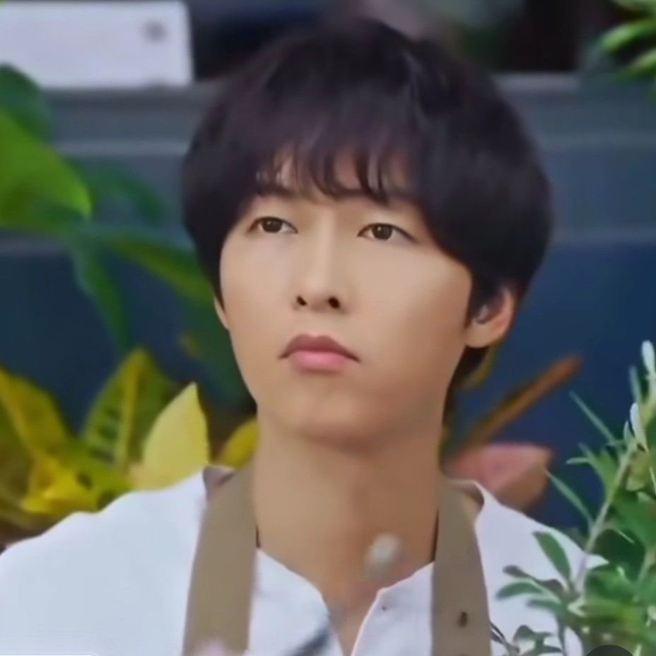 Behind-the-scenes cut of Song Joongki