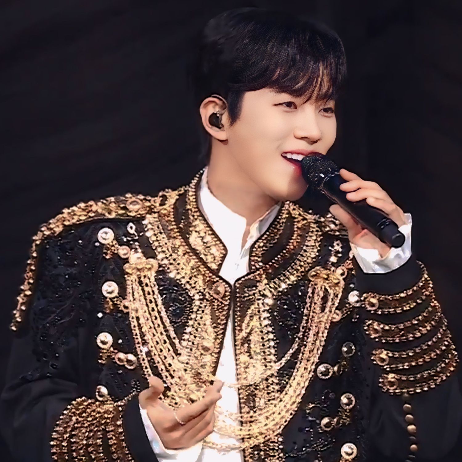 Foto kegiatan terbaru dari Lim Youngwoong