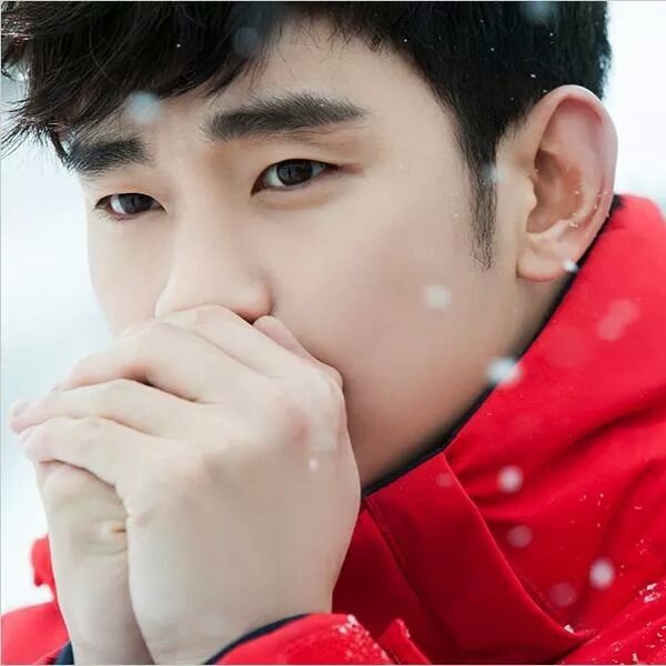 キム・スヒョンの最新写真