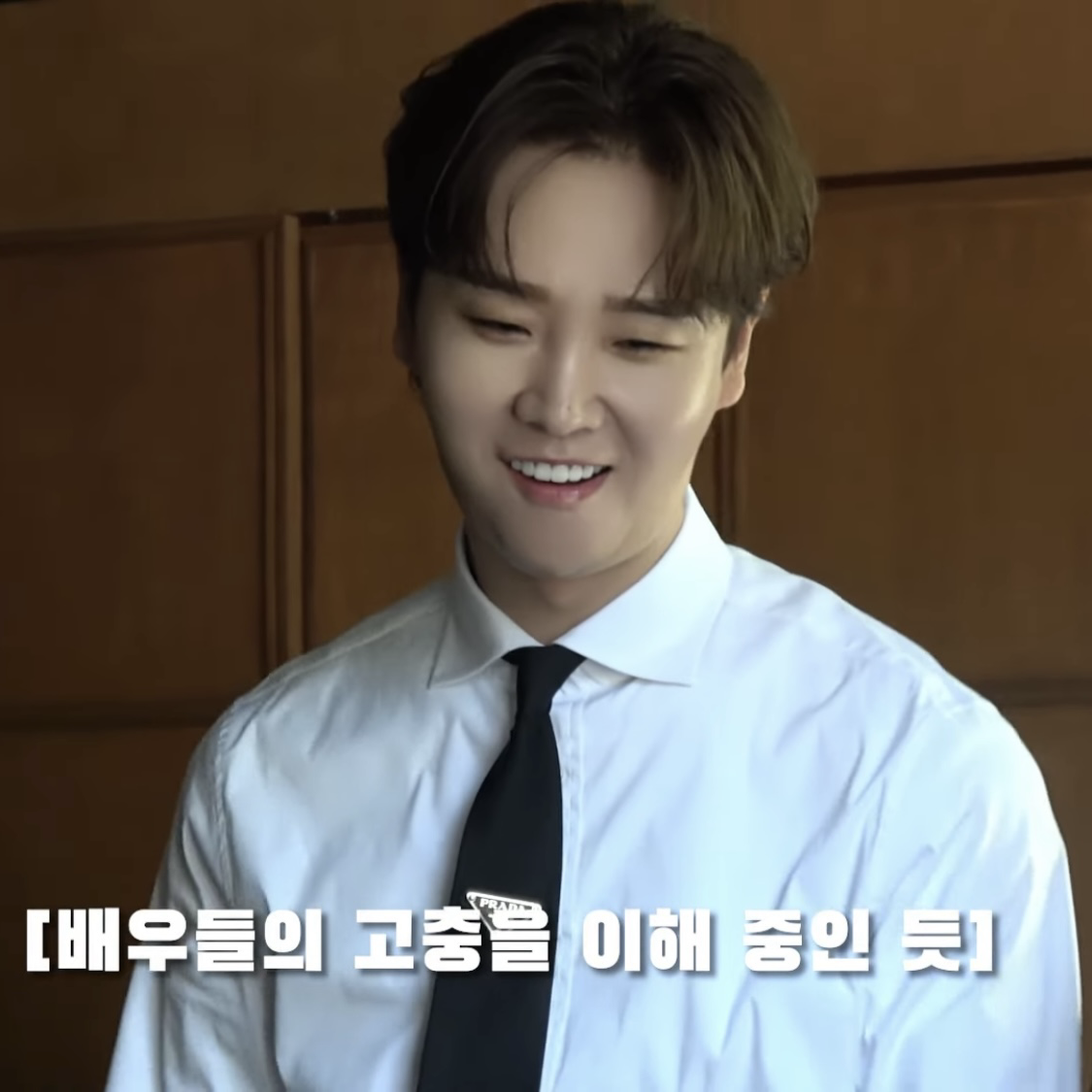 Song Minjun的幕後花絮