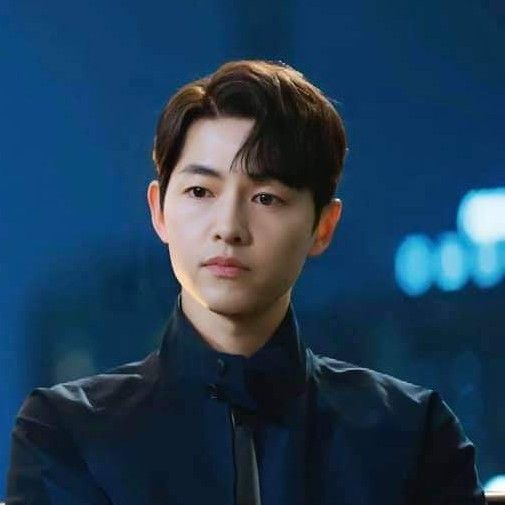 Latest photo of Song Joongki