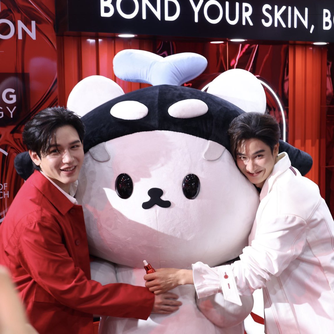 Latest photo of Tay Tawan Vihokratana