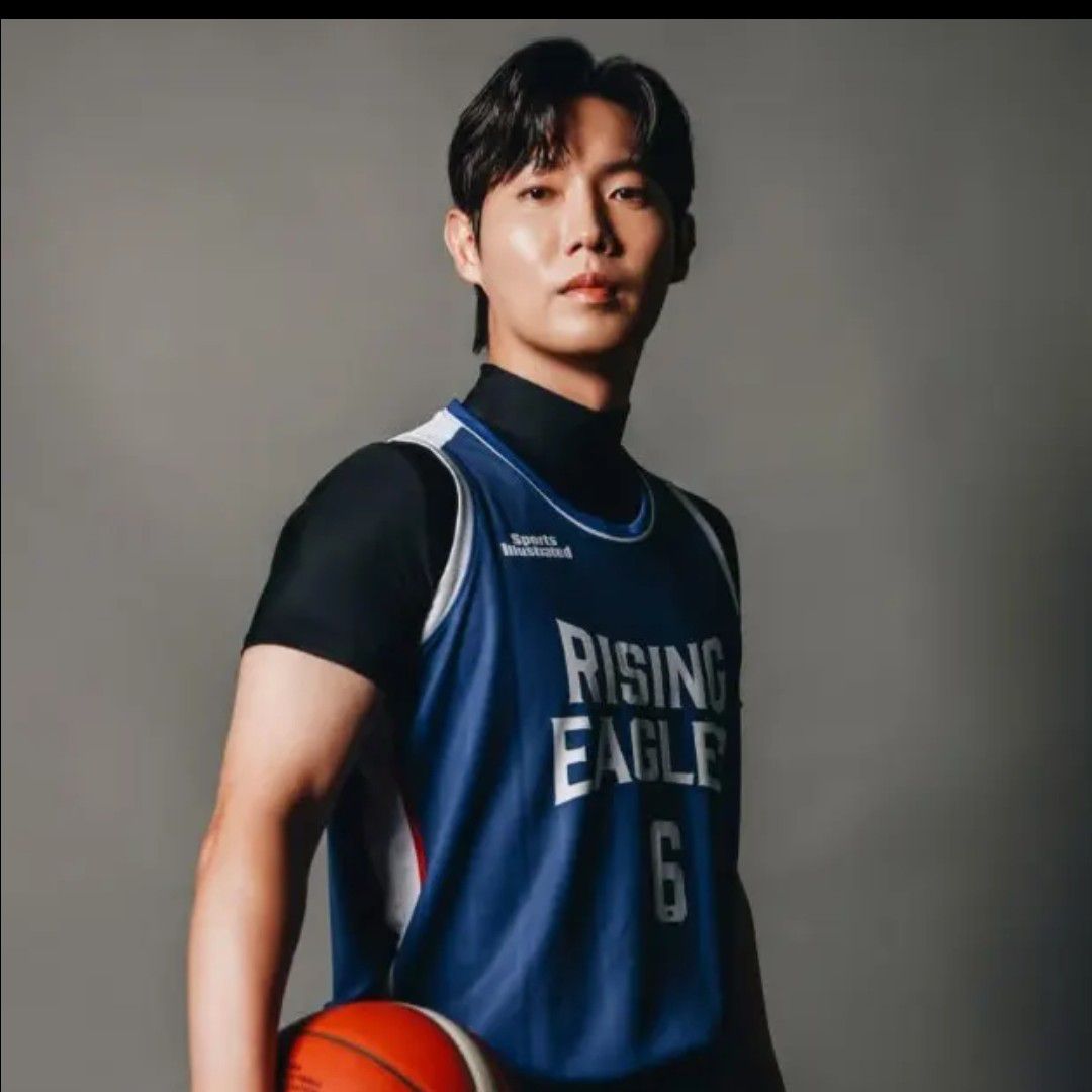 Latest photo of Son Taejin