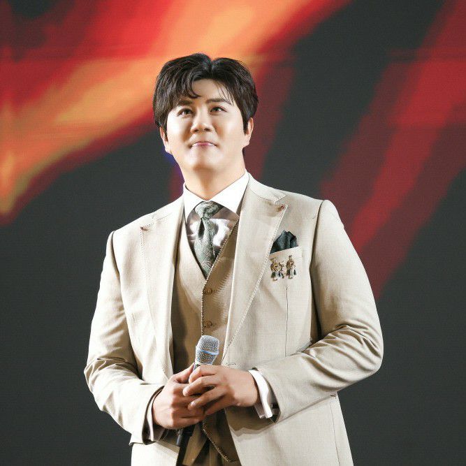 Recent activity shot of Jin Haesung