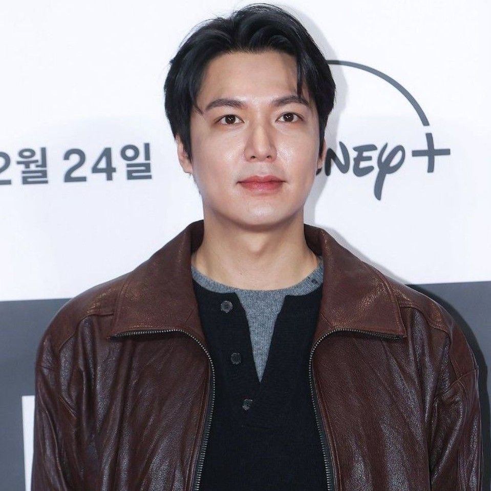 イ・ミンホの最近の活動ショット