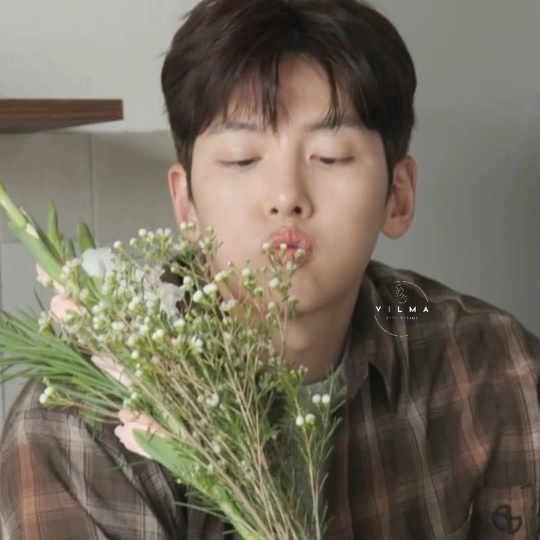 Latest photo of Ji Changwook