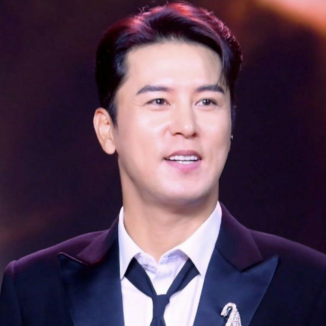 Behind-the-scenes cut of Jang Minho