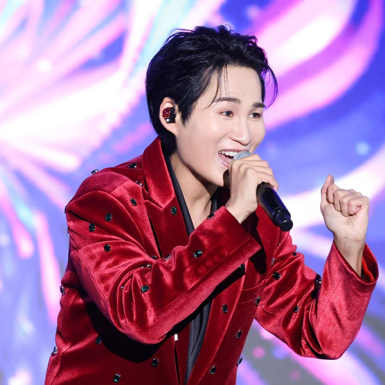 金熙栽的最新照片