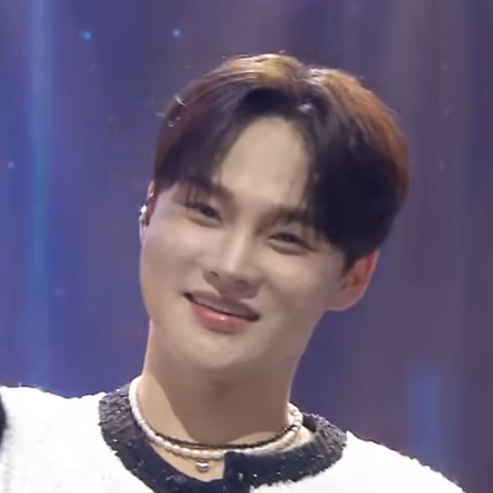 朴瑞镇的近期活动照