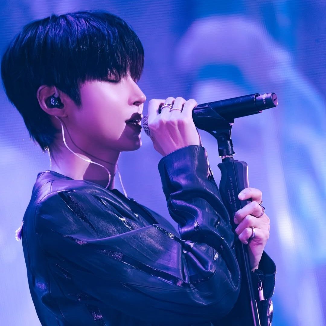 Latest photo of Hwang Inyoup