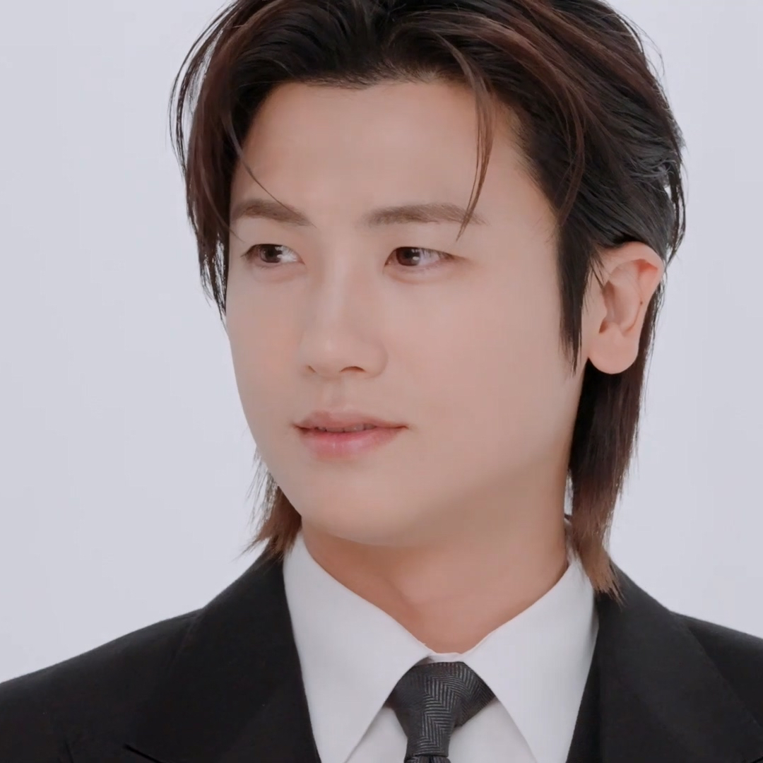 Recent activity shot of Park Hyungsik