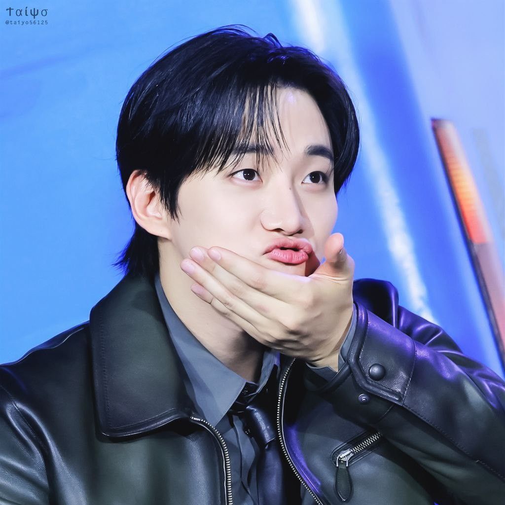 イ・ジュノの最近の活動ショット