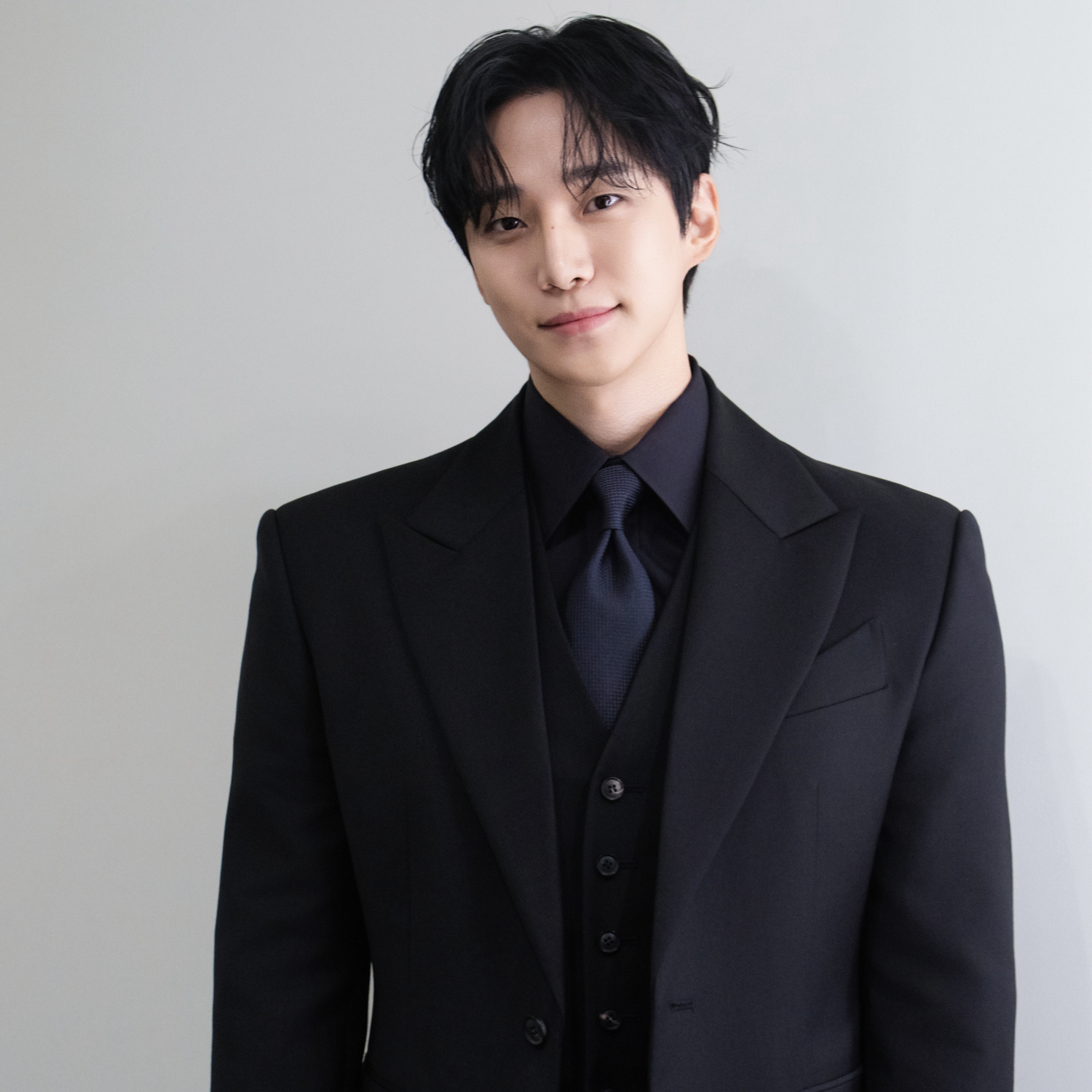 イ・ジュノの最近の活動ショット