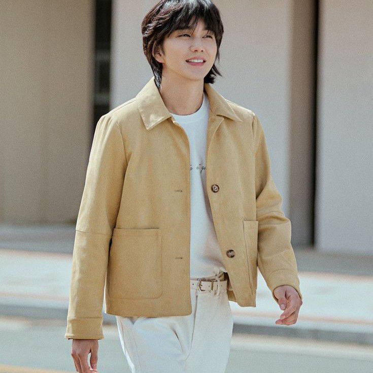 Recent activity shot of Yoo Seungho