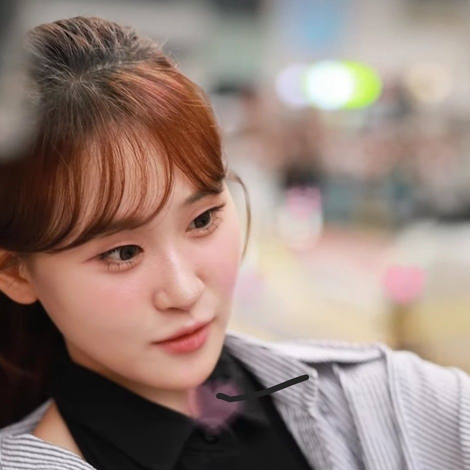 Recent activity shot of Kim Dahyun