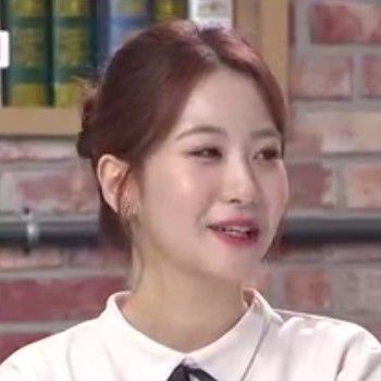 Recent activity shot of Oh Yujin