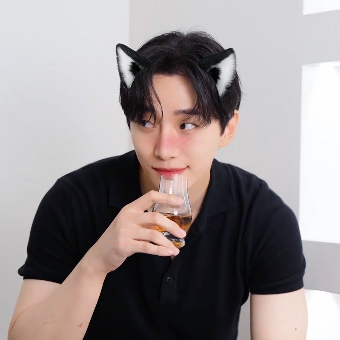 Latest photo of Lee Junho