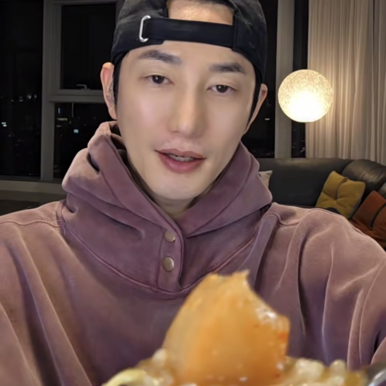 Recent activity shot of Park Sihoo