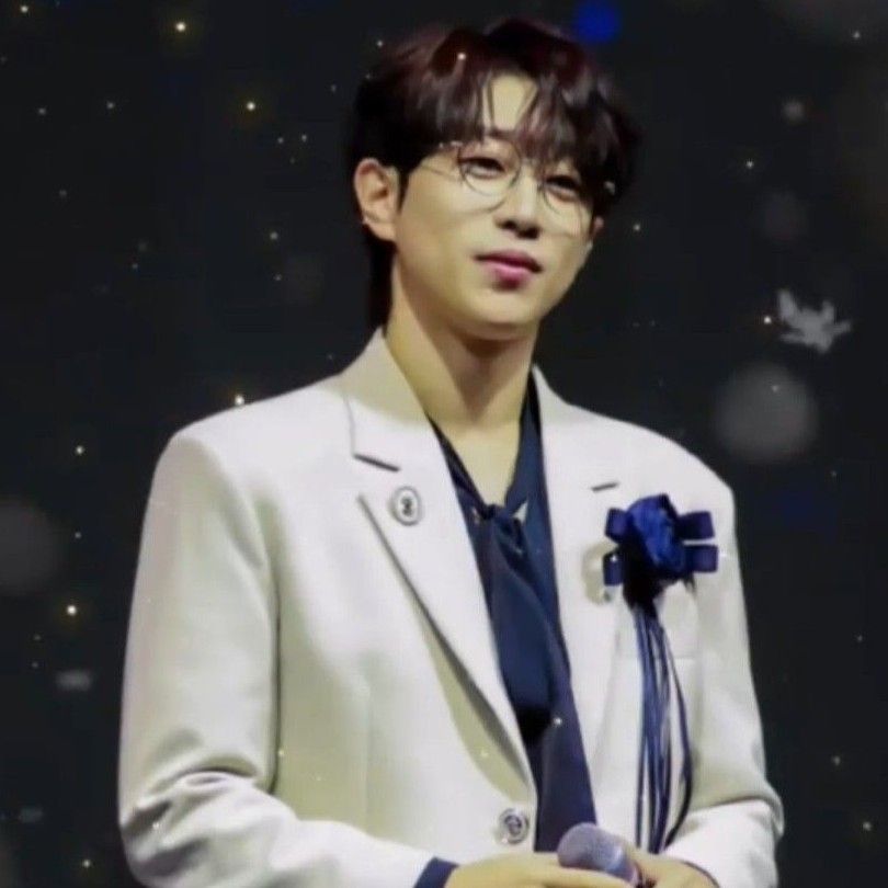 안성훈 최근 활동샷