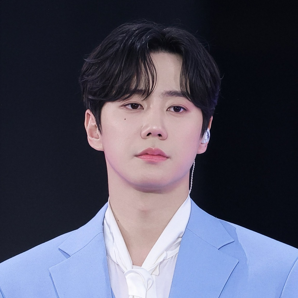 Latest photo of Lee Junyoung