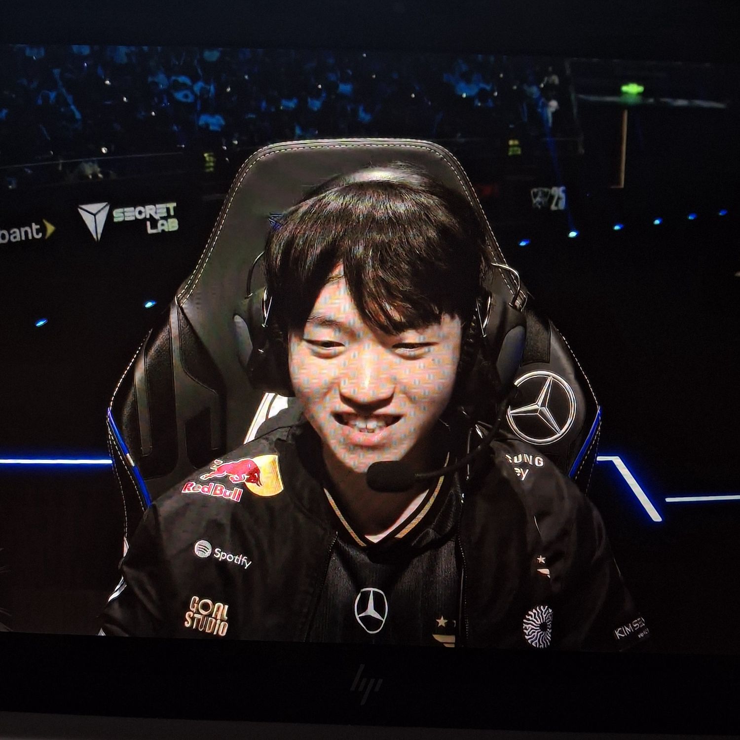 A moment captured by a fan of Keria