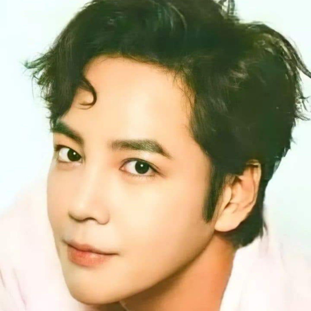 Behind-the-scenes cut of Jang Geunsuk