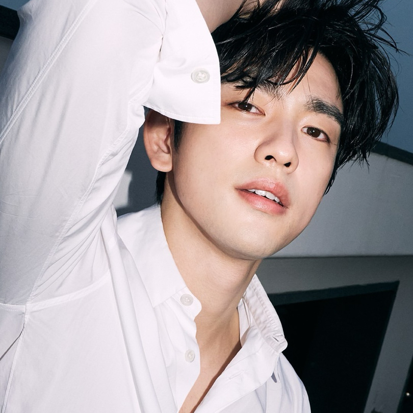 Latest photo of Park Jinyoung