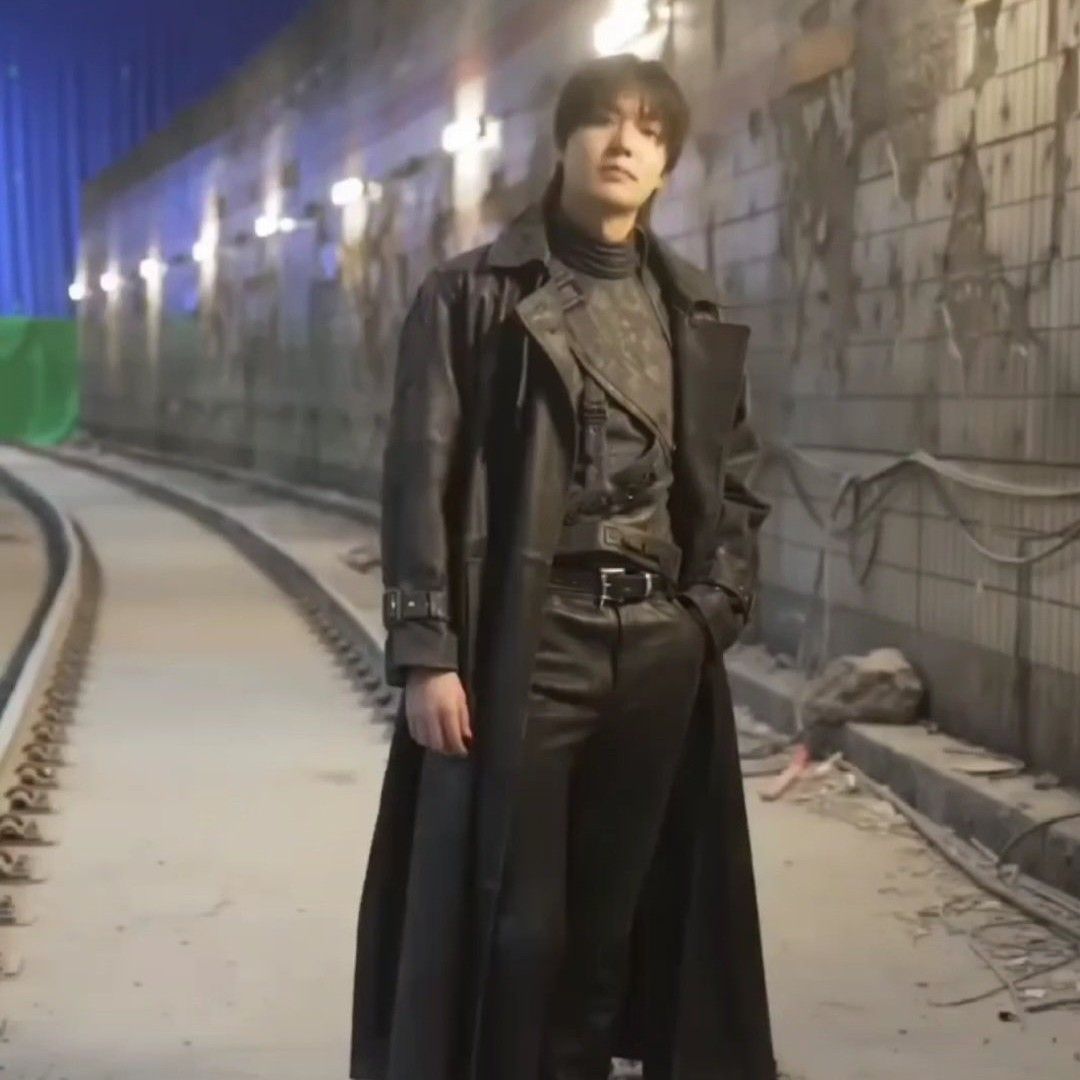 Recent activity shot of Lee Minho