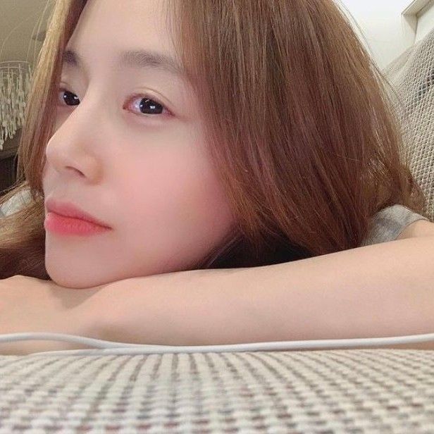 A moment captured by a fan of Moon Chaewon