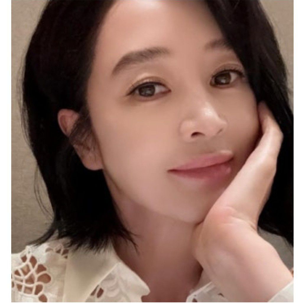 Behind-the-scenes cut of Kim Hyesoo