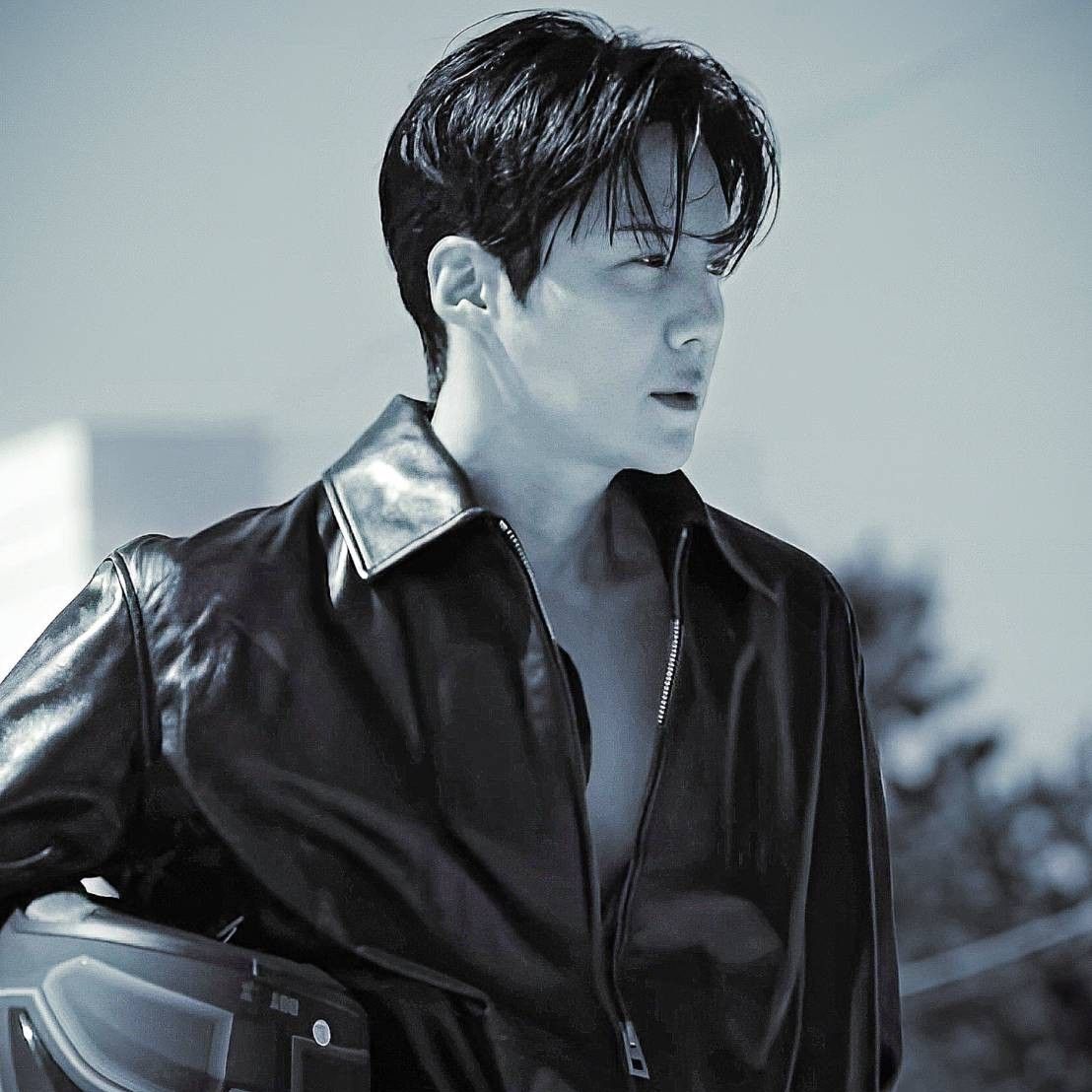 Latest photo of Kim Seonho