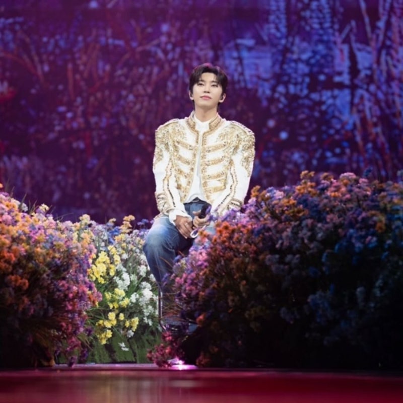 Behind-the-scenes cut of Lim Youngwoong