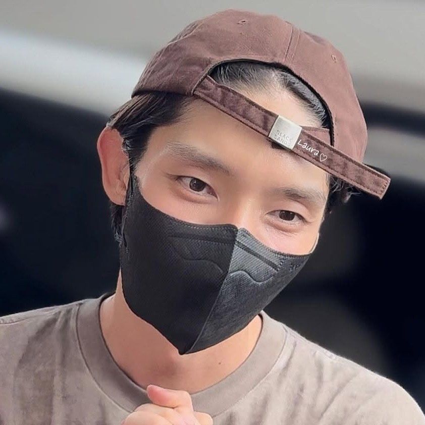 Latest photo of Lee Joongi