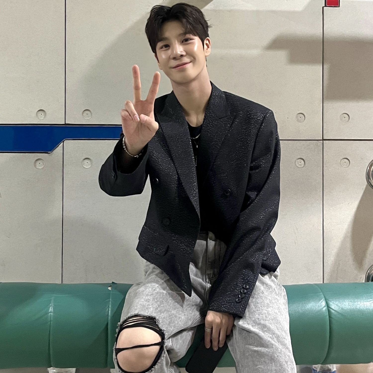 Foto terbaru dari Jeong Dongwon