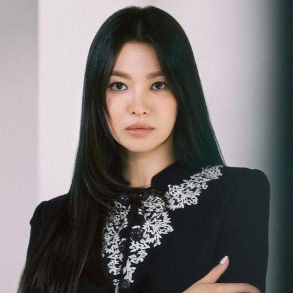Foto terbaru dari Song Hyekyo