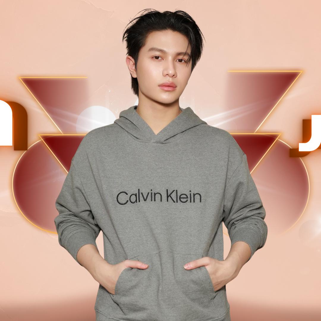 A moment captured by a fan of William Jakrapatr Kaewpanpong