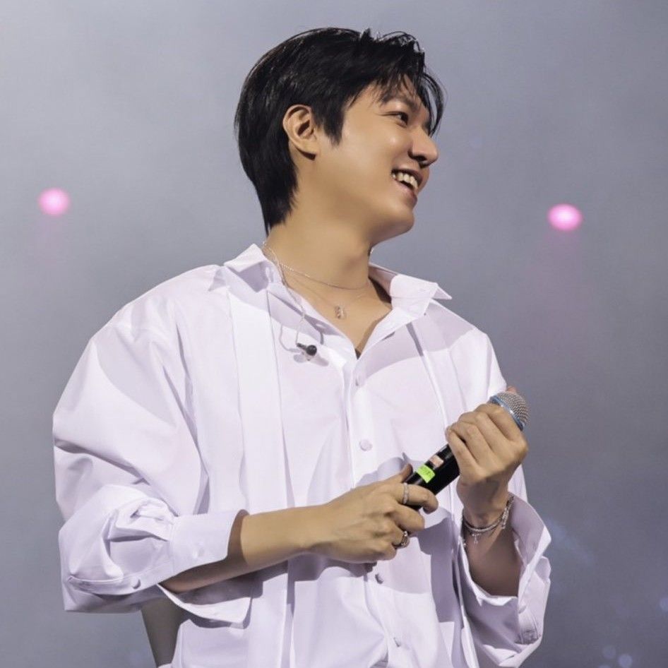 이민호 최근 활동샷