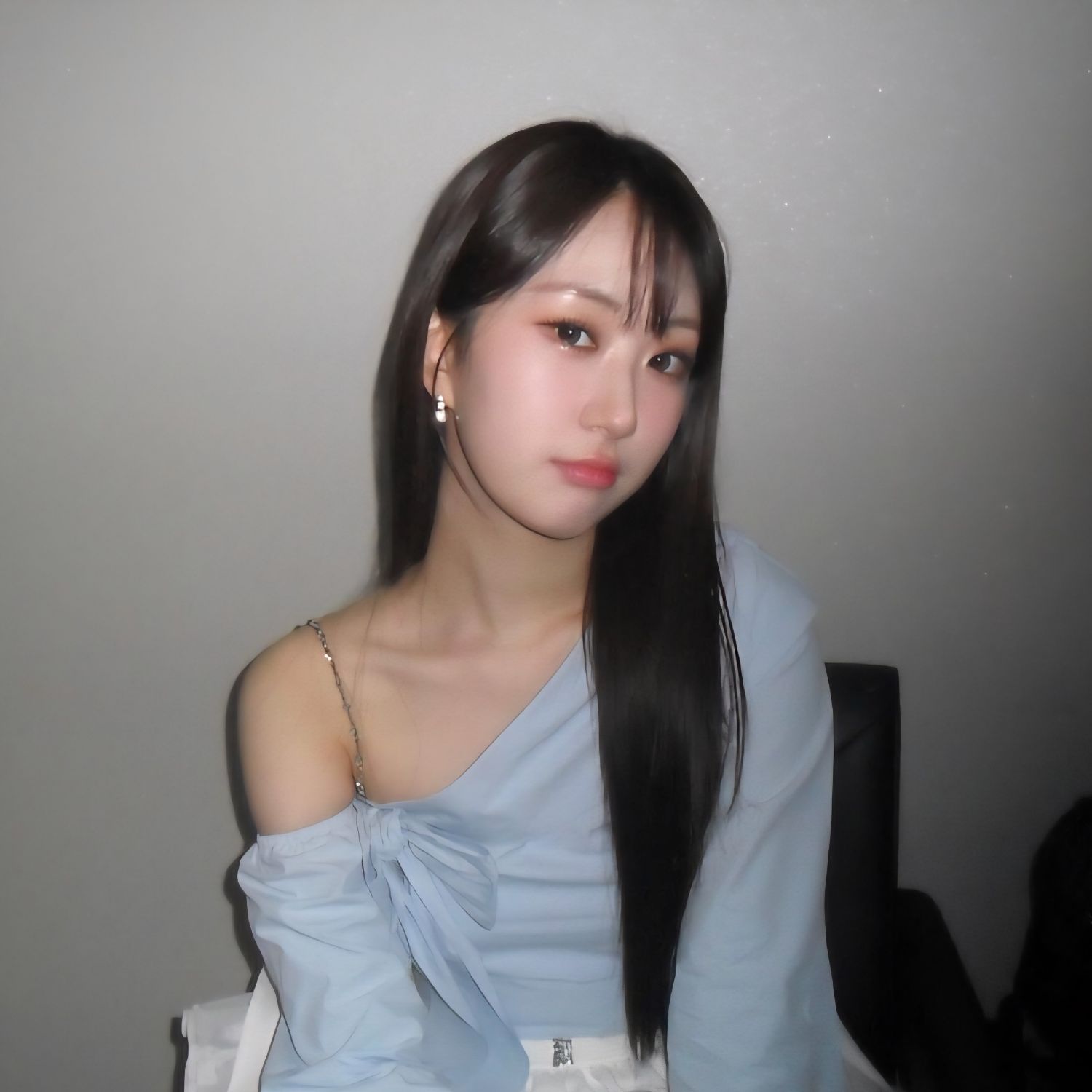 チョン・ユジンのビハインドカット